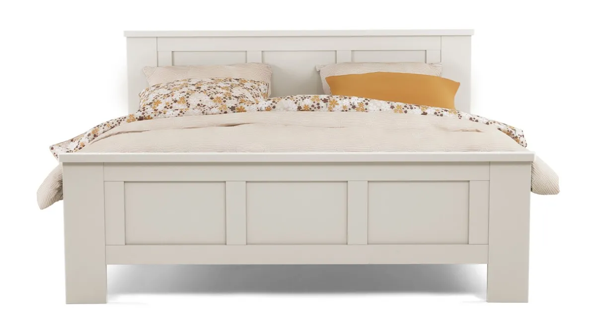 Hot B Bright Bed Chateau wit