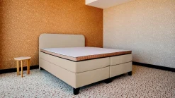Outlet Valk Exclusief Hotelboxspring Essential met topper Luxury ecru